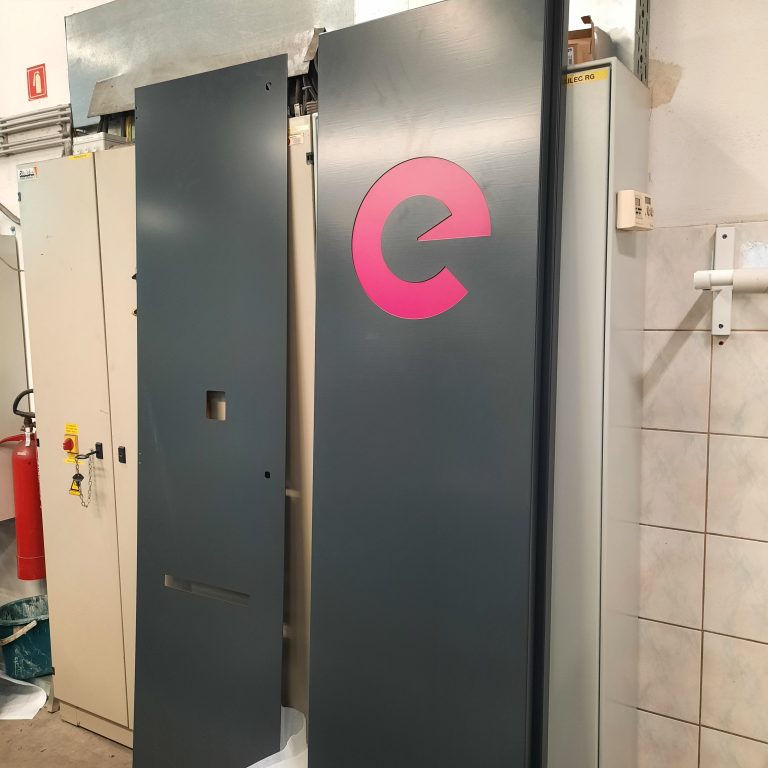 NADSTREŠEK ENERTEC